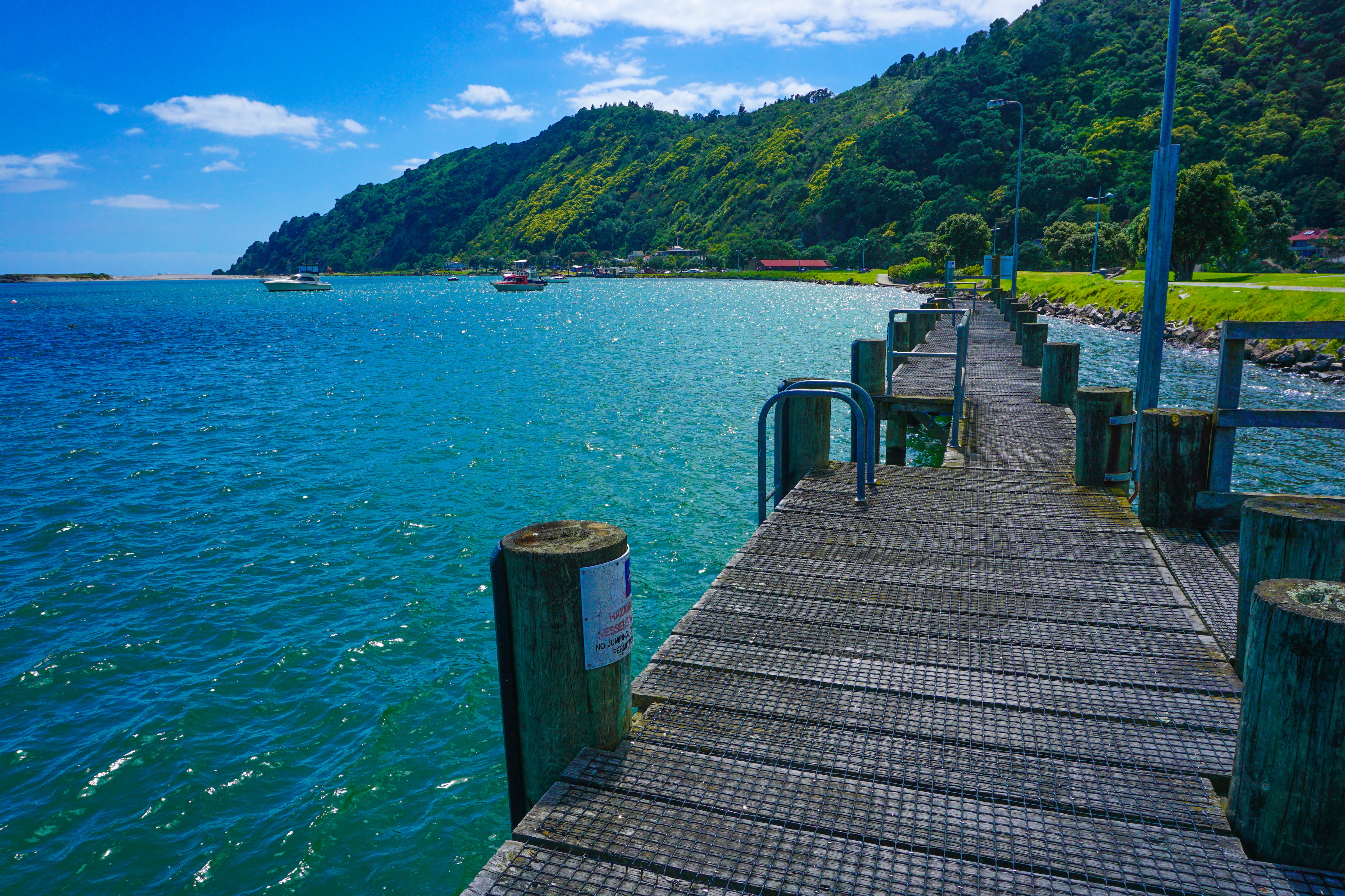 034BB9CA-521F-481B-99D3-123C7EE59EB5