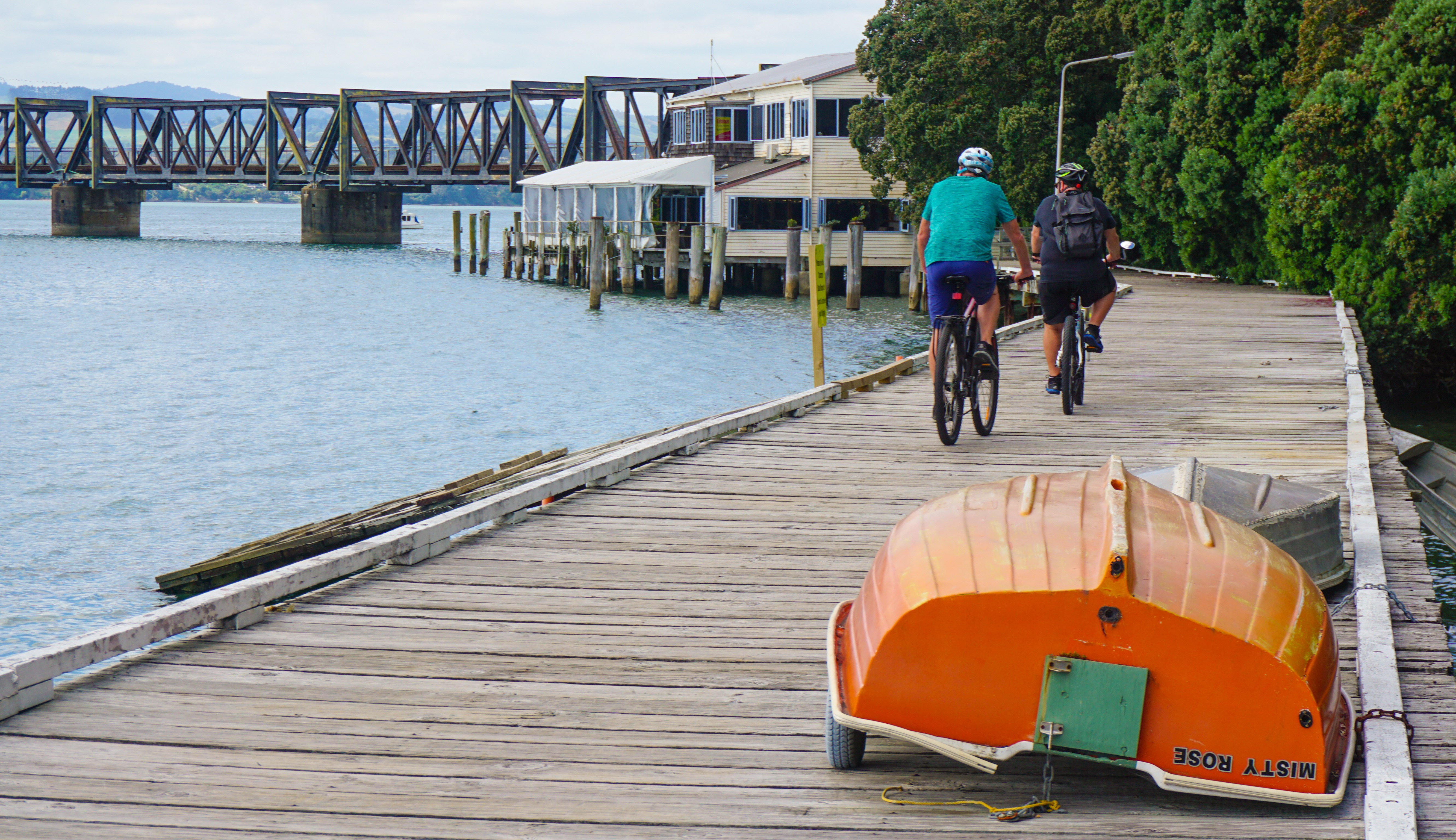 684C5DCD-1834-4325-91AB-69C6791357E8